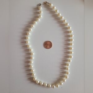 Elegant Pearl Necklace